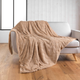 Koc Douceur d'interieur Sand pluszowy ze sztucznego futra 180 x 220 cm (3574386121231) - obraz 2