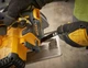 Пилка дискова по металу акумуляторна DeWALT DCS383N - зображення 8