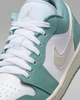 Кроссовки женские Jordan Air 1 Low 36 Комбинированный DC0774-138 - изображение 7