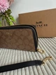 Гаманець чорний коричневий Long Zip Around Wallet With Detachable Card Case In Signature Canvas натуральна шкіра + подарункове пакування - изображение 3