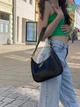 Сумка жіноча з натуральної шкіри середня ARTiS Bags 1771 703 Чорна - зображення 1