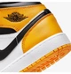 Кросівки підліткові Jordan 1 Mid Taxi (Gs) 37.5 Жовтий 554725-701 - зображення 7