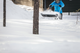 Скрепер для прибирання снігу Fiskars SnowXpert (1003470) - зображення 6