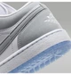 Кросівки жіночі Jordan Air 1 Low 39 Сірий DC0774-105 - зображення 9