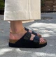 Женские шлепанцы BIRKENSTOCK PAPILLIO ARIZONA GROOVED VEGAN 1018520 narrow 39 черные - изображение 1