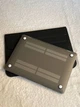 Чохол для MacBook Air 13.6" M2 ( Model - A2681 ) Матовий, Серый - изображение 3