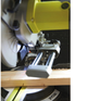 Piła ukośna z prowadnicą Ryobi EMS254L (5133001202) - obraz 4