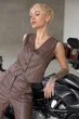 Костюм Tales Alisa экокожа L коричневый (ks2222-002) - изображение 2