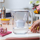 Dzbanek filtrujący Brita Style Essential MxPro 2.4 l Piaskowy (1058041) - obraz 4