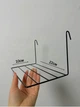 Съёмная металлическая полка на сетку 22×10 см черная - для мудборда и панели (88373м) - изображение 3