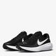 Buty do biegania męskie Nike Revolution 8 HJ9198-003 40.5 (7.5US) 25.5 cm Czarne (197862904062) - obraz 2