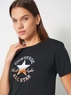 Футболка хлопковая женская Converse Chuck Patch Infill Tee 10027385-001 XS Black с принтом (194435388182) - изображение 4