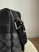Сумка чоловіча шкіряна Coach Houston Black Grey + подарункова коробка сумка з натуральної шкіри чорного кольору - изображение 6