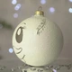 Новогодний шар на елку Santa Shop Сахарная Снеговик Молочный 10 см (7806723209101) - изображение 2