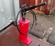 Pompa ręczna do oleju Yato YT-07065 16 l 20.5 MPa wąż 1.5 m (5906083051937) - obraz 4
