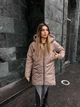 Женская удлиненная куртка-парка с капюшоном SOLINNA B-004 Коричневый, 50-52 - изображение 1