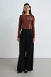 Жіноче боді трикотажне приталене з вишивкою RICA MARE MKRM4300 - 48, Шоколад - зображення 2