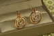 Серьги Xuping Jewelry Полярность 1,9 см золотистые - изображение 2