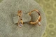 Серьги Xuping Jewelry бесконечность с белым камнем 1,6 см золотистые - изображение 2
