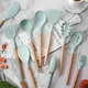 Великий набір кухонного приладдя Kitchen Set 12 шт. Силіконові аксесуари для кухні з підставкою - зображення 5