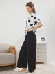 Пижама (футболка + штаны) женская хлопковая Trendyol THMSS25PT00277 M White/Multicolor (8684737079991) - изображение 7