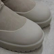 Жіночі уггі с Галошами Бежеві Замш Унісекс UGG Classic Mini Lace-Up Beige Suede (38, бежевий) - изображение 4