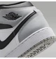 Кросівки дитячі Jordan 1 Mid Bg Black/White 37.5 Чорний DQ8423-101 - зображення 8