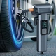 Портативный автомобильный компрессор с дисплеем и фонариком аккумуляторный насос с повербанком (IK149) - изображение 9