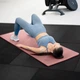 Коврик (мат) для фитнеса Queenfit NBR 1,5см розовый - изображение 4