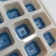 Форма для льда из пластика и силикона 28 х 12 х 2,5 см Lessner Sky Blue 10318 - изображение 4