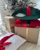 Новогодняя декоративная акцентная подушка с бантом белая с красным “Merry Christmas” 42×42 см (bow03) - изображение 3