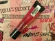 Фруктовый блеск для губ Victoria's Secret Love Berry Satin Gloss с запахом ягод 13 мл - изображение 5