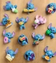 Фігурка-сюрприз у капсулі STITCH серії "Feed Me" - СТІЧ ЗІ СМАКОЛИКАМИ (в асорт., у диспл.) - изображение 7