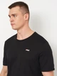 Набор футболок хлопковых длинных мужских Fila FAM0083-83072 XL 2 шт Черный/Белый (4064556410313) - изображение 6