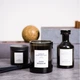 Ароматична свічка з димними деревними нотами уда і квітів Urban apothecary Oudh Geranium 300 г - зображення 4
