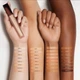 Консилер Hourglass Vanish Airbrush Concealer, Silk 2.5 - Світло-рожевий, холодний відтінок, 6ml - зображення 7