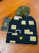 Шапка унисекс Lyle & Scott Golf Bobble Beanie Dark Navy HE1963G - изображение 4