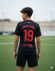 Детская футбольная форма FC Barcelona Lamine Yamal №19 (чёрная), футболка + шорты 24(130-140см) - изображение 1