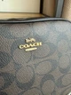 Сумка подарунок coach Сумка жіноча Coach Jamie Camera Bag In Signature Canva Gold/Brown/Black а - изображение 4