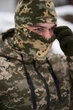 Теплый головной убор балаклава шапка флисовая пиксель надежная защита от холода и ветра во время выполнения любых полевых задач - изображение 3
