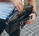 Мужская сумка для документов и ноутбука 39x28x7 / портфель из натуральной телячей кожи, черный - изображение 6