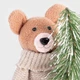 Figurka Homla Carol miś z choinką 27 cm (5906496712937) - obraz 2