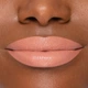 Губная помада Too Faced Lady Bold Cream Lipstick Brave light nude beige Standart Satin (11551247) - изображение 6