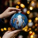 Новогодний шар на елку Rizdviani Istorii Українські історії Святий Миколай 12 см (4820001112498) - изображение 5