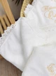 Крестильный набор для мальчика Family Tradition велюровая махра велюр с вышивкой и кружевом белый Ангельская охрана - изображение 3
