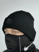 Шапка Moncler с прорезиненным логотипом в черном цвете, One size (универсальный размер), Унисекс. - изображение 1