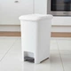 Відро для сміття з педаллю пластиковий з кришкою, 10 л, Білий (109-WHITE) - зображення 1