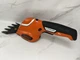 Б/У Аккумуляторные садовые ножницы-кусторез BLACK+DECKER GSL700KIT 7.2V Li-Ion, нож 15 см, ветки до 8 мм - изображение 5