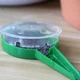 Ручная сеялка-дозатор для мелких семян с 5 уровнями регулировки. Точный посев для грядок, теплиц и рассады - изображение 3