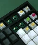 Бездротова (Bluetooth + 2,4G) механічна клавіатура Varmilo APT108 Panda, 108 key, C-TK Brown, WL/USB-A, White Led (A93A029D3A5A17A007) - изображение 8